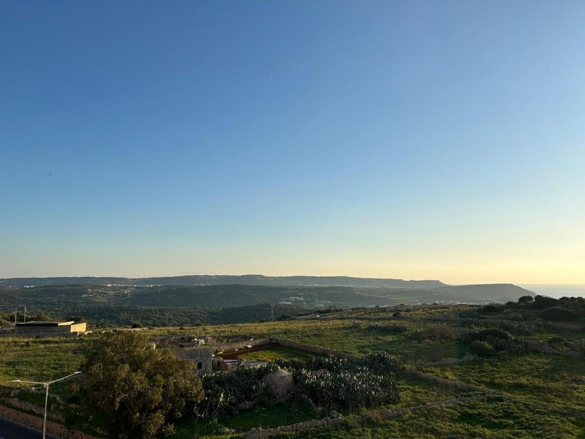 Sunset And Seaview Apartment -Brand New Mellieħa Exterior foto